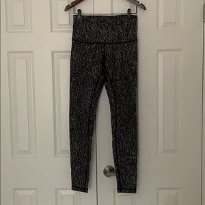 SOLD Lululemon full length black and white tights